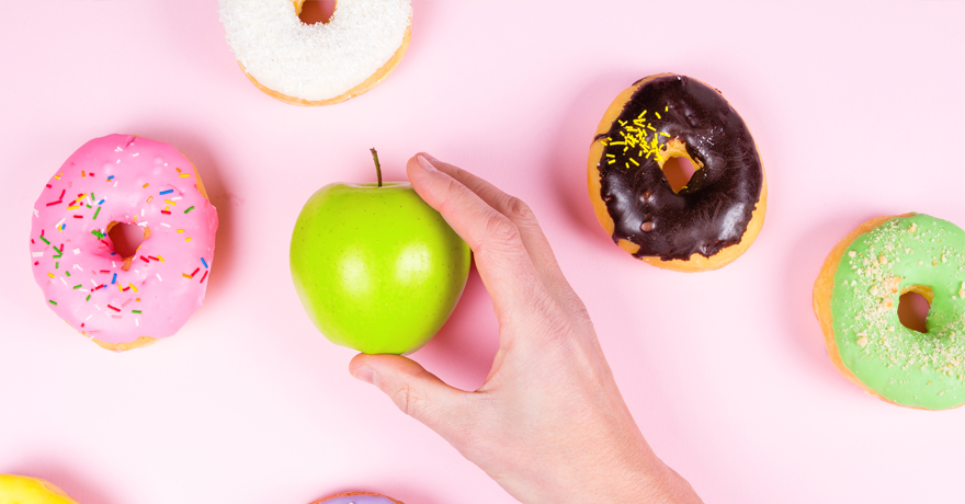 Diet and Brain Health: How to Snack, Drink, and Eat Smarter